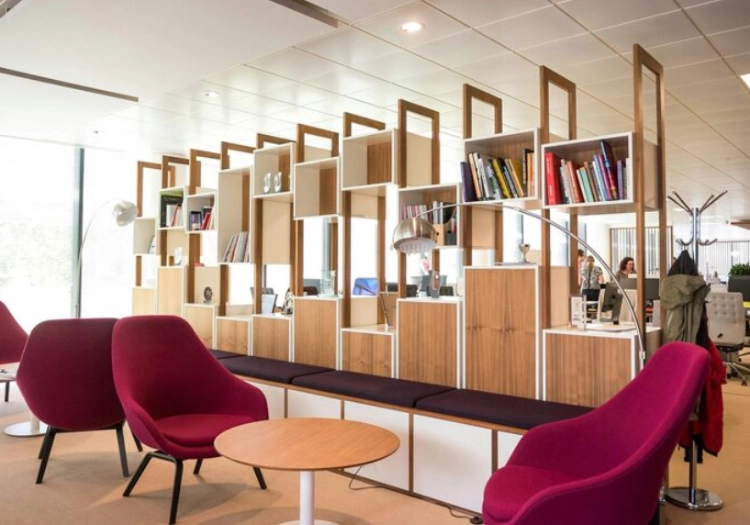 Which Higher Education Furniture Works for Students and Staff